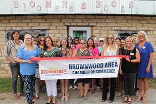 Brownwood Chamber Holds Ribbon Cutting to Welcome New Members Bloomers & Boots