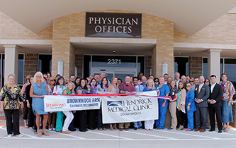 Brownwood Area Chamber Holds Ribbon Cutting for New Member Hendrick Medical Plaza